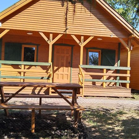 Domek Drewniany Nad Morzem Caloroczny Ustronie Morskie Ngoại thất bức ảnh